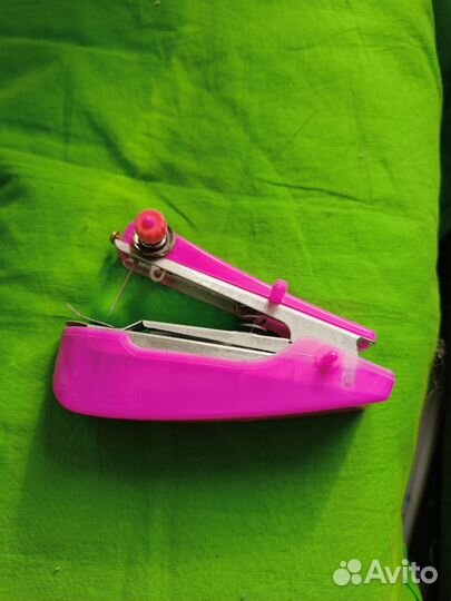 Швейная машинка ручная новая