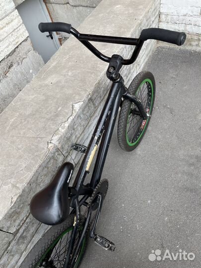 Велосипед BMX