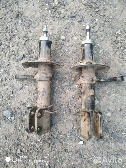 Передние стойки ваз 2114 бу