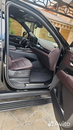 Cadillac Escalade 6.2 AT, 2022, 1 540 км