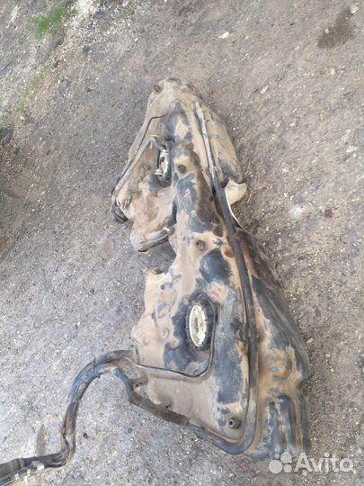 Бак топливный на мерседес с180 в203