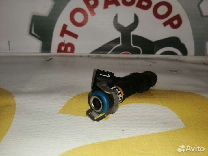 Форсунка топливная Mazda 3BK, LF20