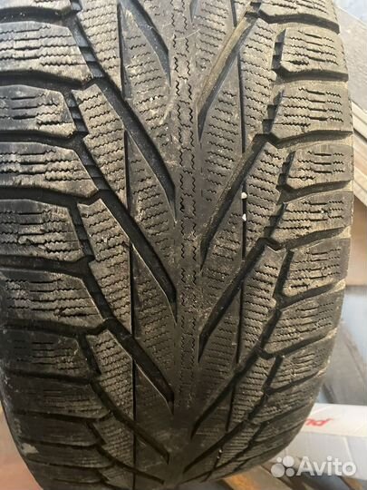 Nokian Tyres Hakkapeliitta R2 285/60 R18