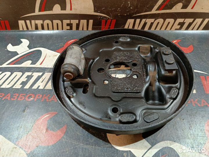 Пыльник тормозного барабана задний левый Skoda