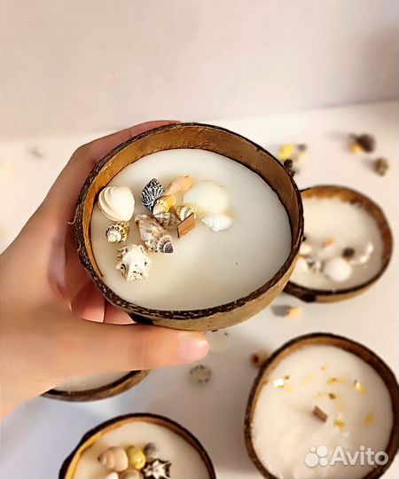 Свеча в кокосе