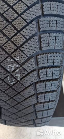 Pirelli Ice Zero FR 175/65 R14