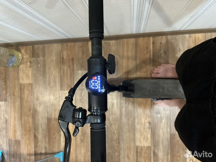 Электросамокат Midway 0809 pro