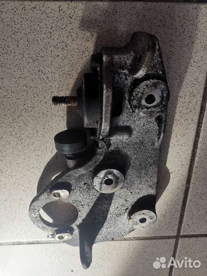 Кронштейн двс Arctic Сat bearcat 570 long track