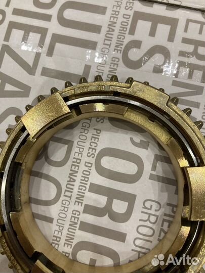 Кольцо синхронизатор 1-2 передачи Ларгус JR5