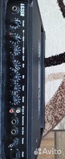 Гитарный комбоусилитель