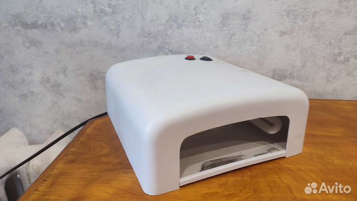 Лампа для маникюра