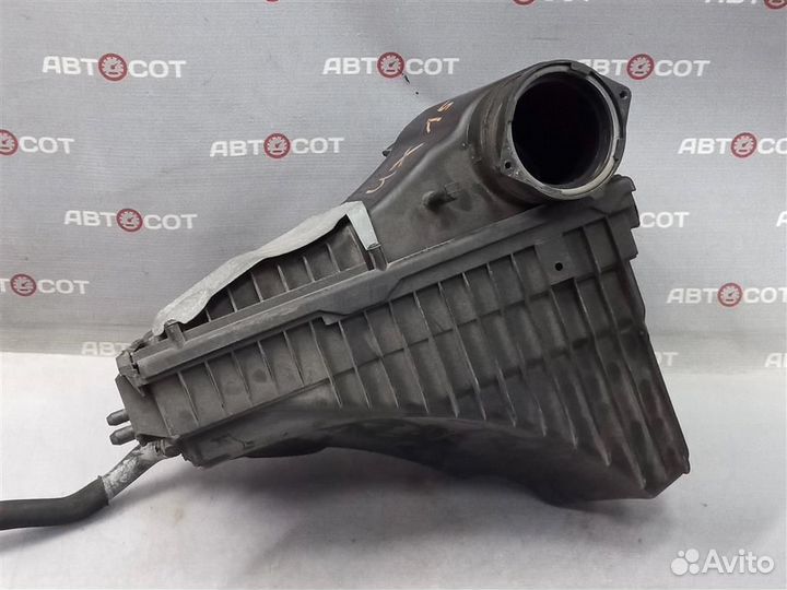 Корпус воздушного фильтра левый Audi Q7 4L 2012