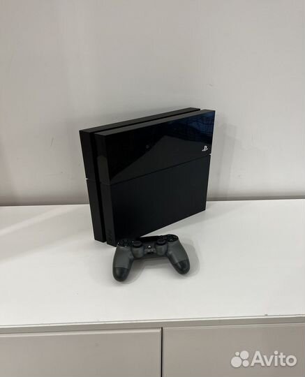 Ps4 + 300игр