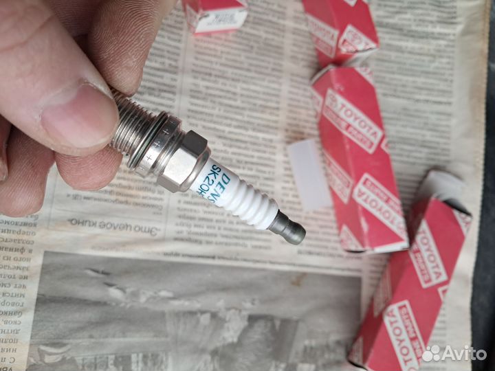 Свечи зажигания toyota SK 20HR11