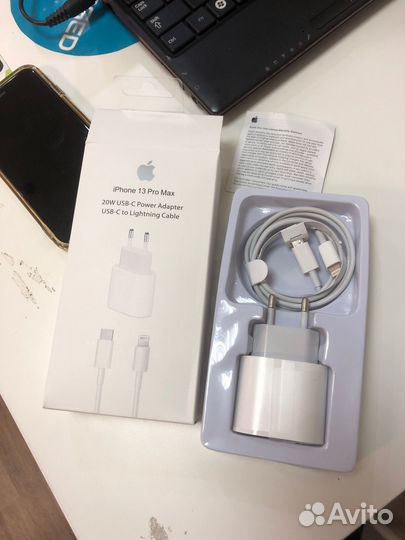 Зарядка для iPhone