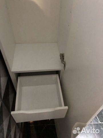 Шкафчик пенал для ванной