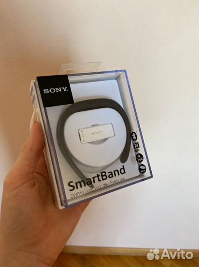 Фитнес браслет Sony SWR10