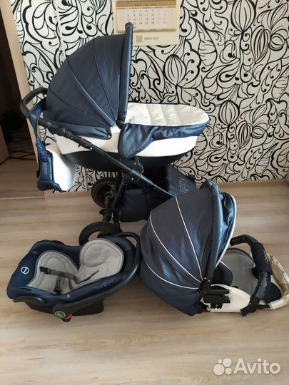 Коляска 3 в 1