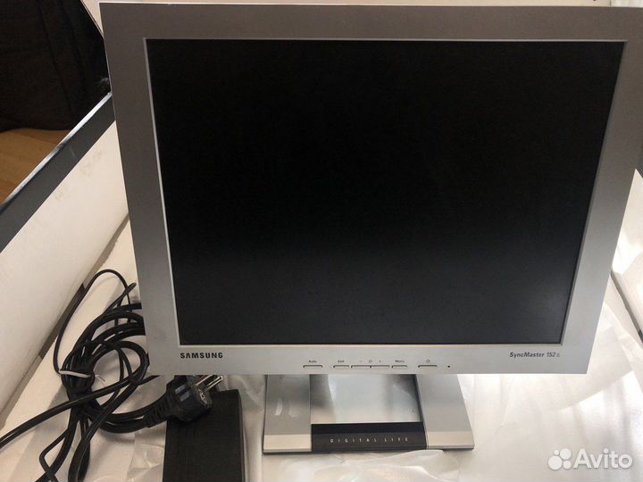 Монитор samsung syncmaster 152s
