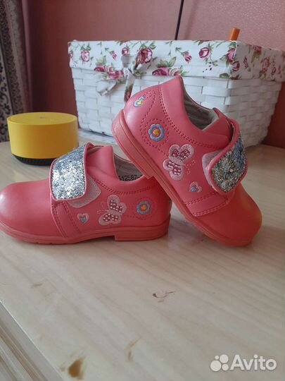 Ботинки детские 21 размер Новые