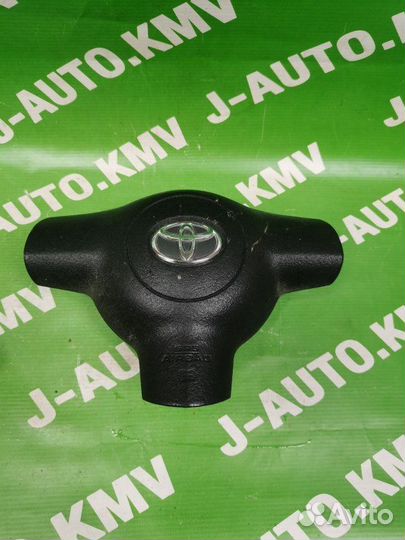 Подушка безопасности водителя Toyota Corolla E120