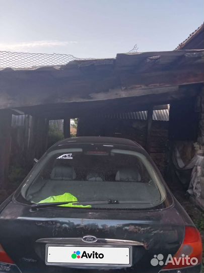 Ford Mondeo 1.8 МТ, 1997, 340 000 км