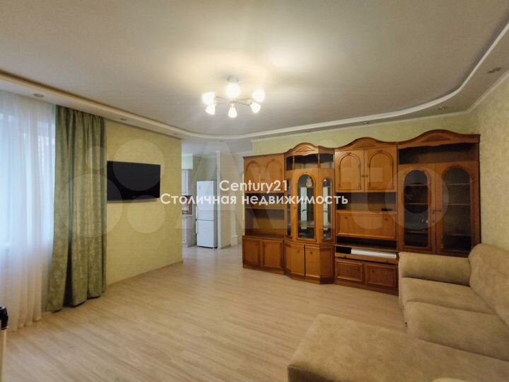 2-к. квартира, 71 м², 4/20 эт.