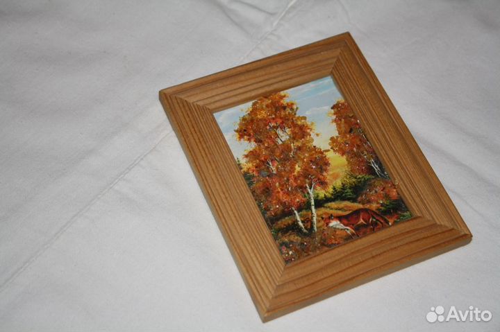 Картина с янтарной крошкой, багет из натур. дерева