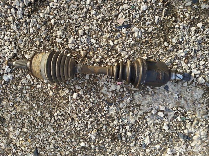 Полуось (привод) передний левый Daewoo Espero