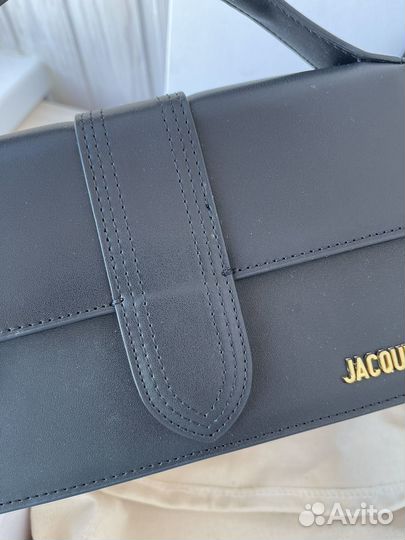 Сумка Jacquemus le bambino