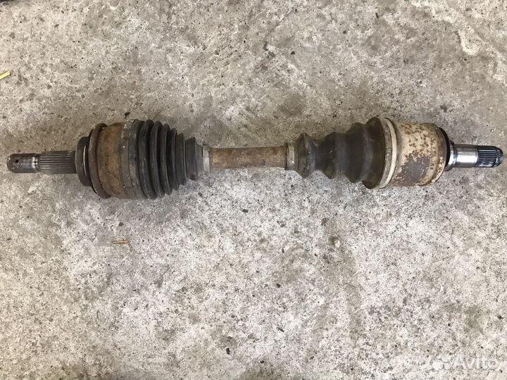 Привод передний правый Toyota 4Runner (2781)