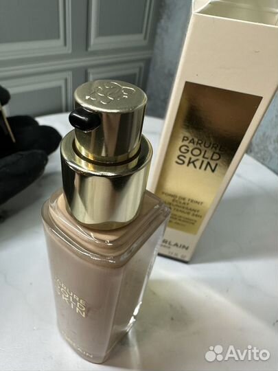 Guerlain parure gold skin SPF20-PA+++