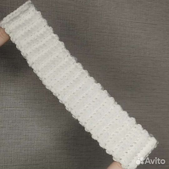 Вязанная повязка на голову ручной работы