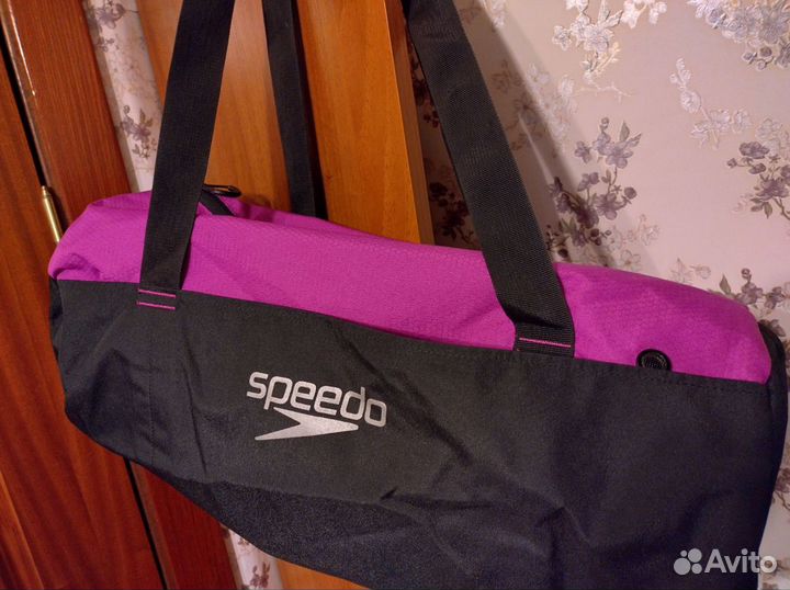 Спортивная сумка Speedo