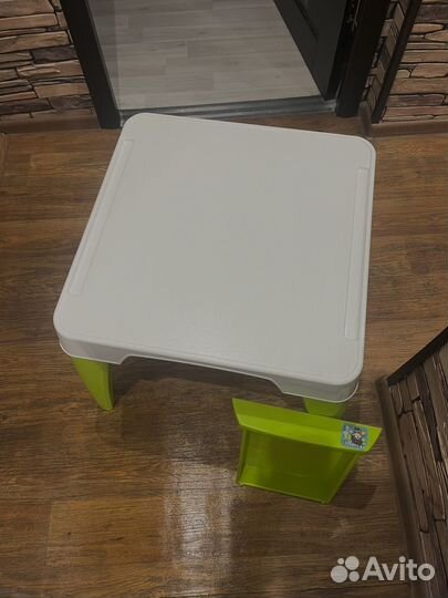 Детский столик и стульчик