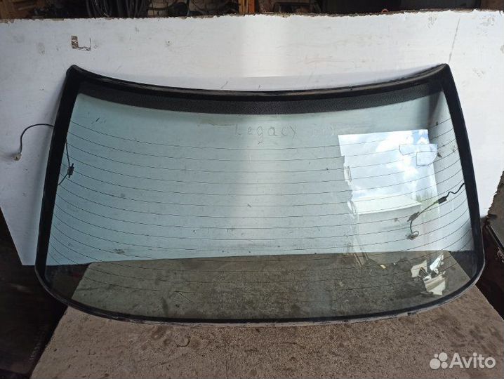 Стекло заднее Subaru Legacy B10 EJ22 2200CC 1994