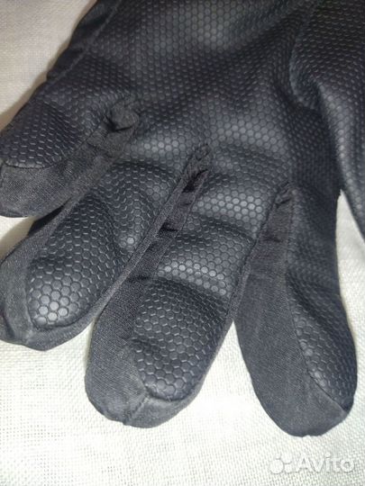 Перчатки Salomon