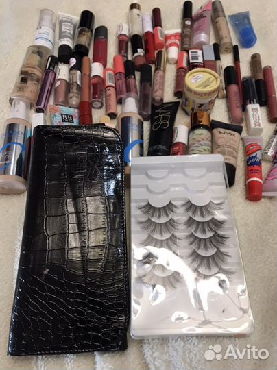 Набор кистей для визажиста