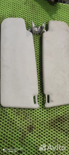 Козырmки Jetta 5