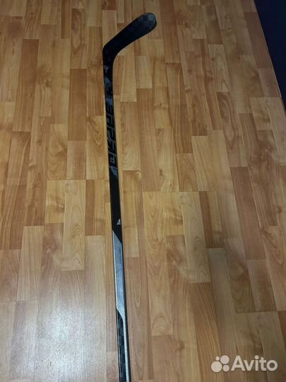 Клюшка хоккейная