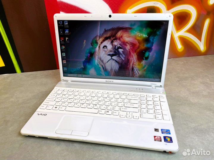 Ноутбук sony vaio core i3/RAM 4gb/HDD 500gb