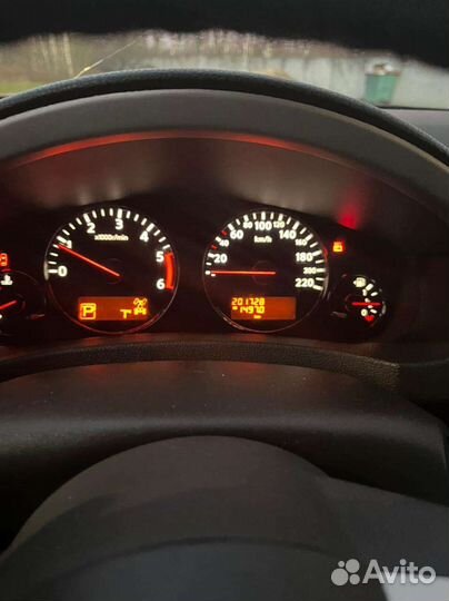 Nissan Pathfinder 2.5 AT, 2011, 202 000 км