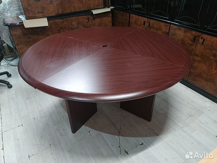 Стол переговоров круглый (4 части) б/у 02274