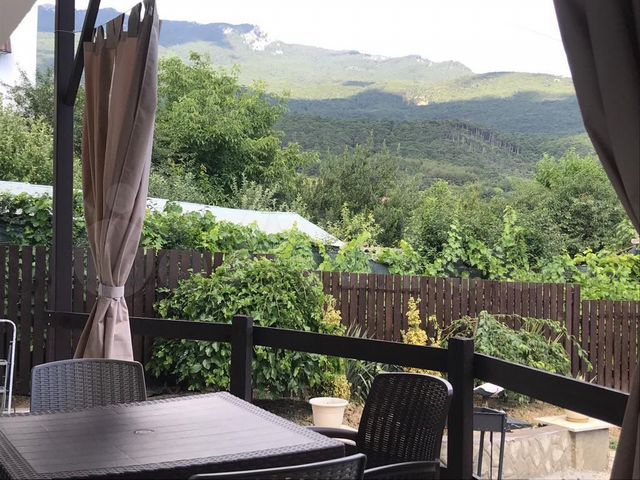 Дом 80 м² на участке 6 сот.