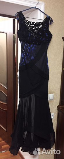 Платье вечернее