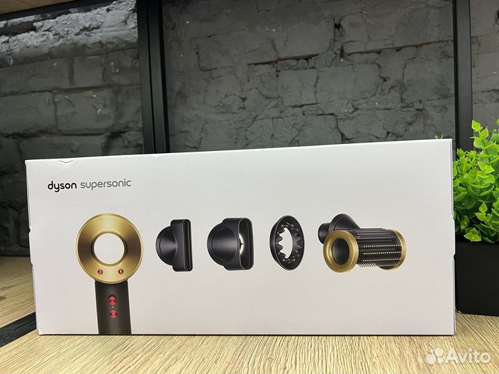 Фен Dyson SuperSonic HD 15 Gold/Onyx