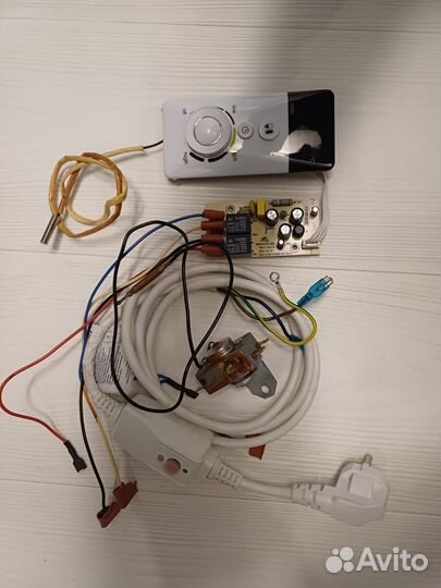 Водонагреватель Electrolux IQ 2.0