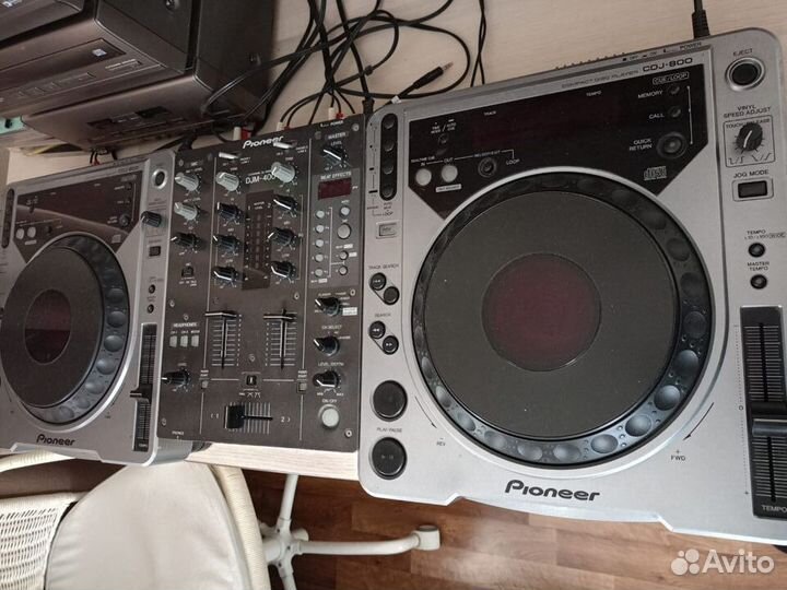 Пуль диджей Pioneer CDJ 800 mk2 + DJM400