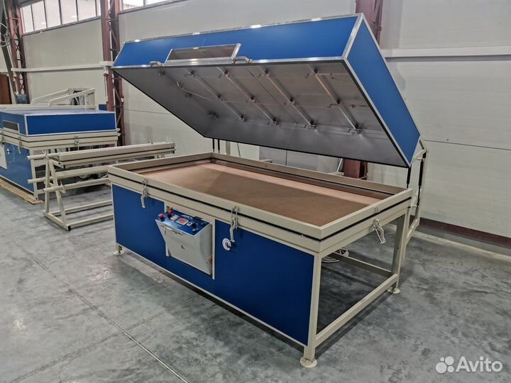 Мембранно-вакуумный пресс Корст 3000 для фасадов