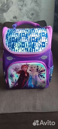 Школьный рюкзак